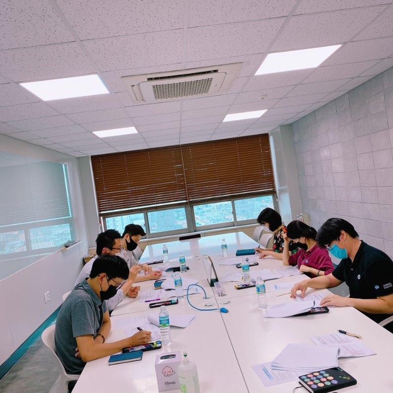 평가위원회 회의(1차).jpg